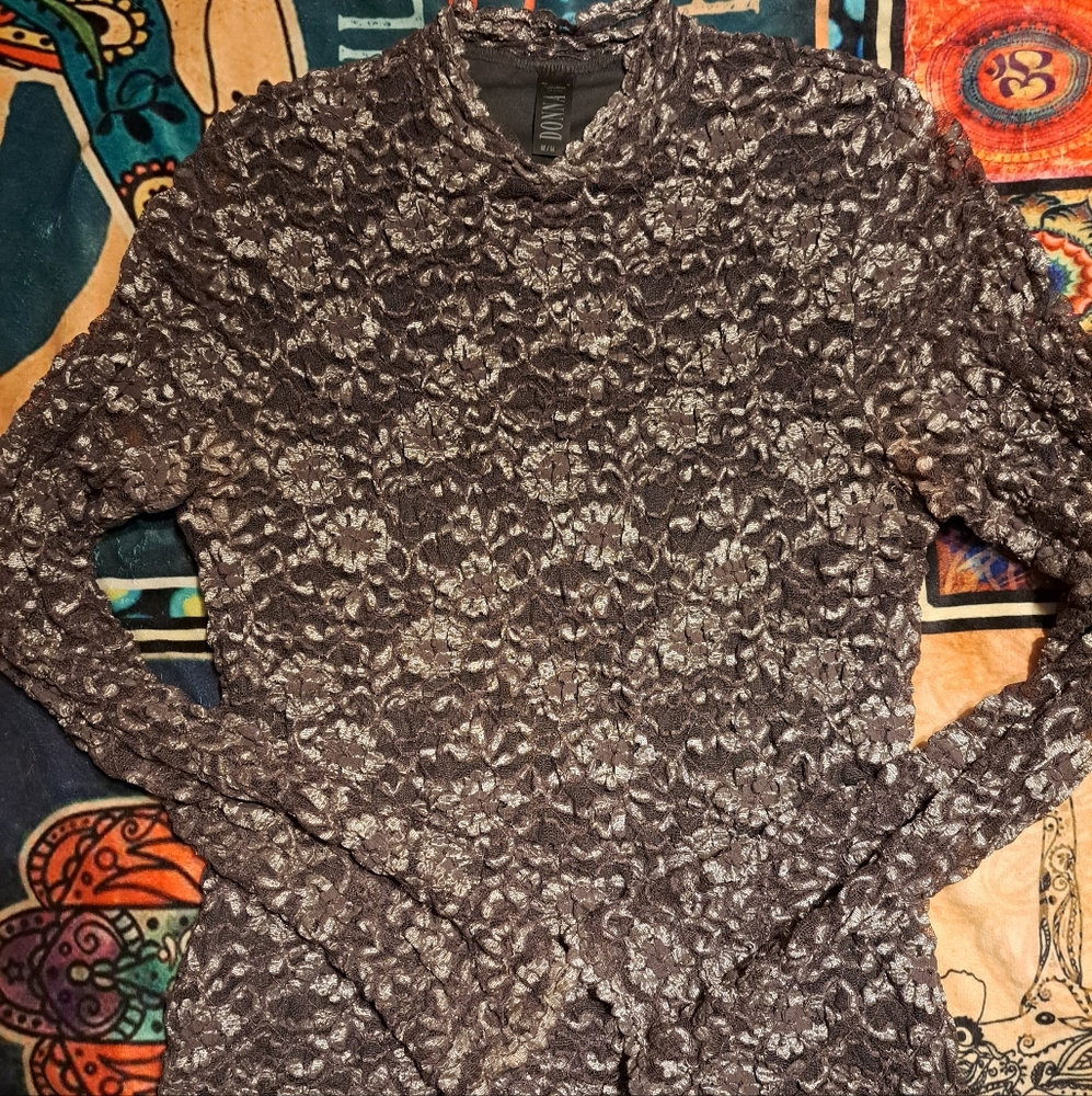 Donna brand Dress top